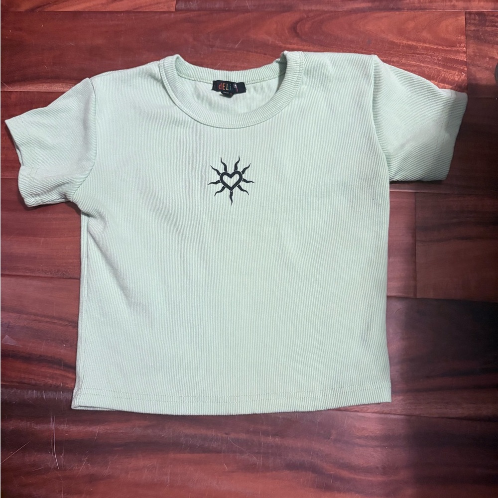 dELiA*s Pale Green Ribbed Tee with Black Sun Heart
